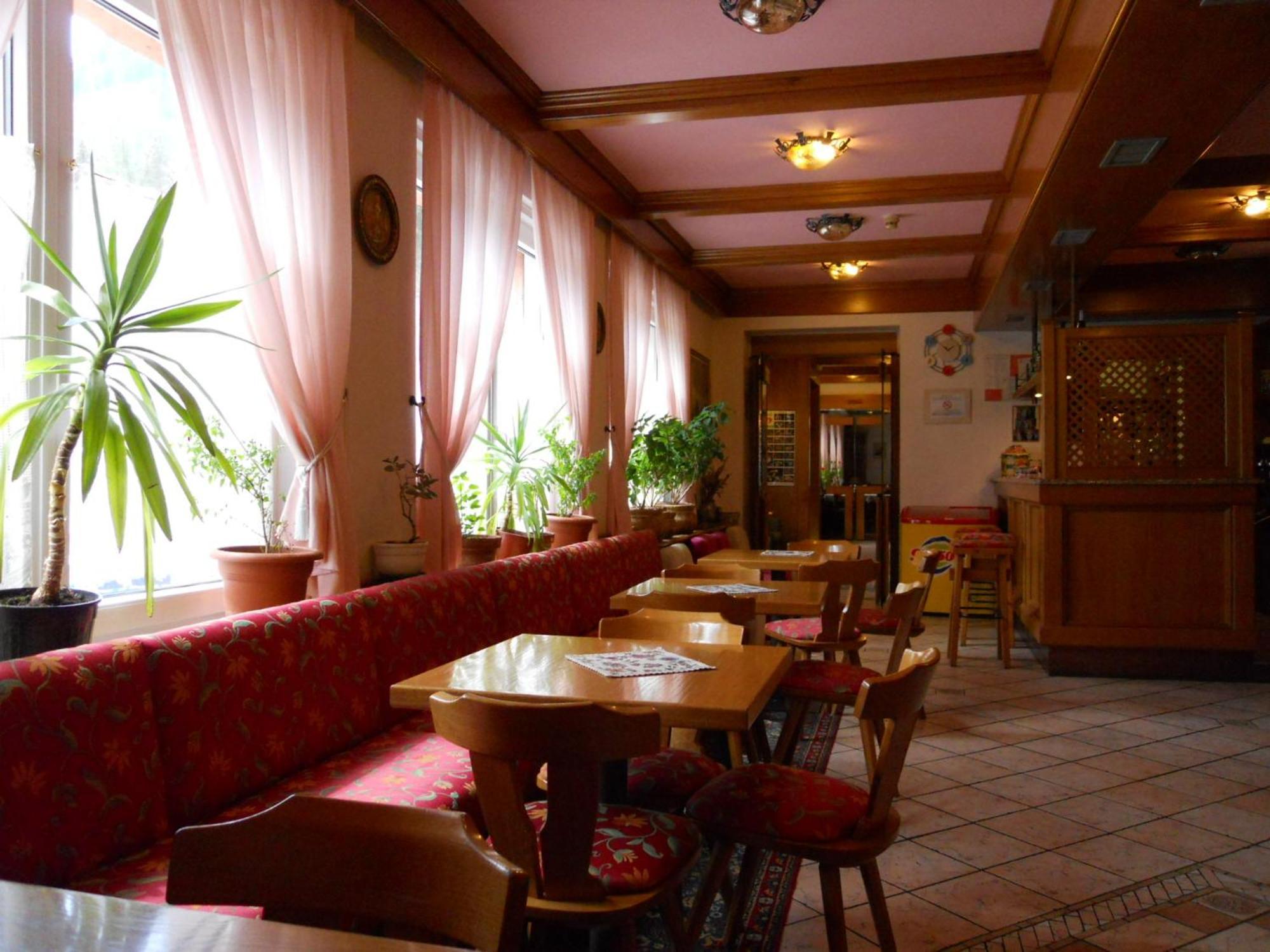 Hotel Villa Agomer Penia Exterior photo